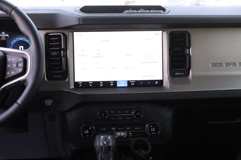 Ford Bronco Vehicle Image 23