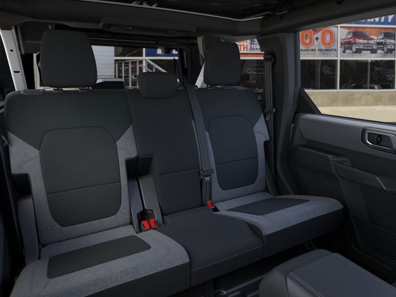 Ford Bronco Vehicle Image 11