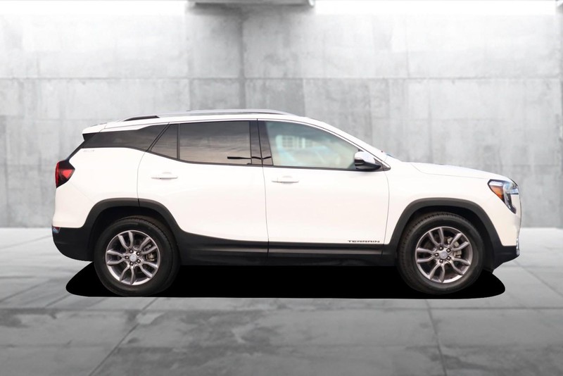 GMC Terrain Vehicle Image 05