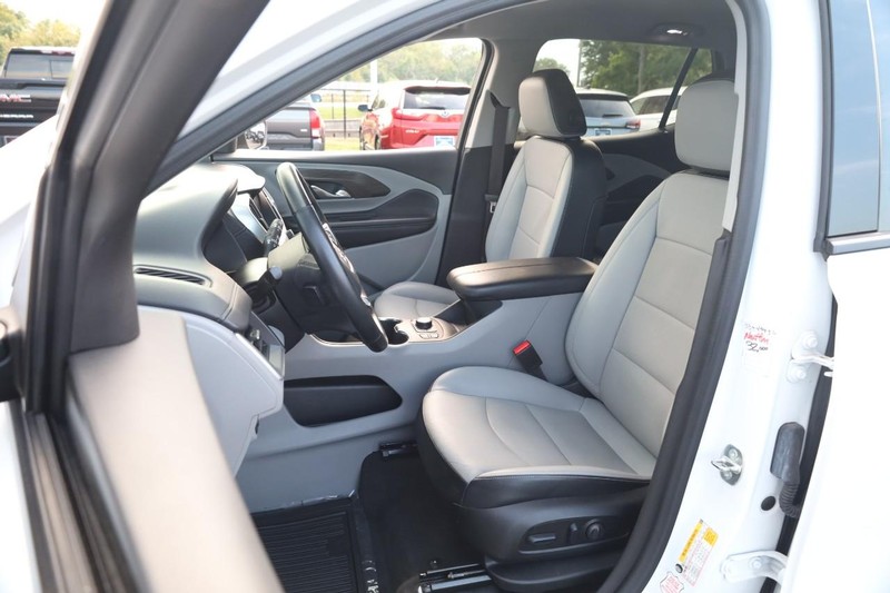 GMC Terrain Vehicle Image 08