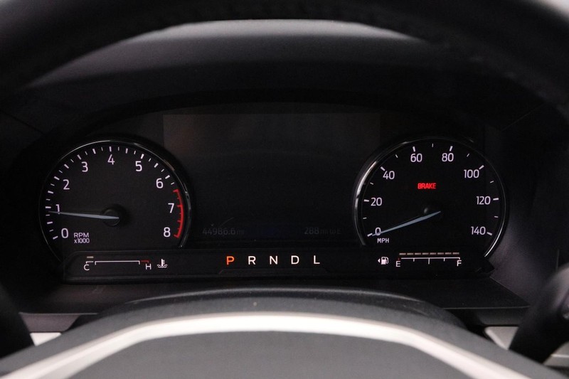 Ford Explorer Vehicle Image 15