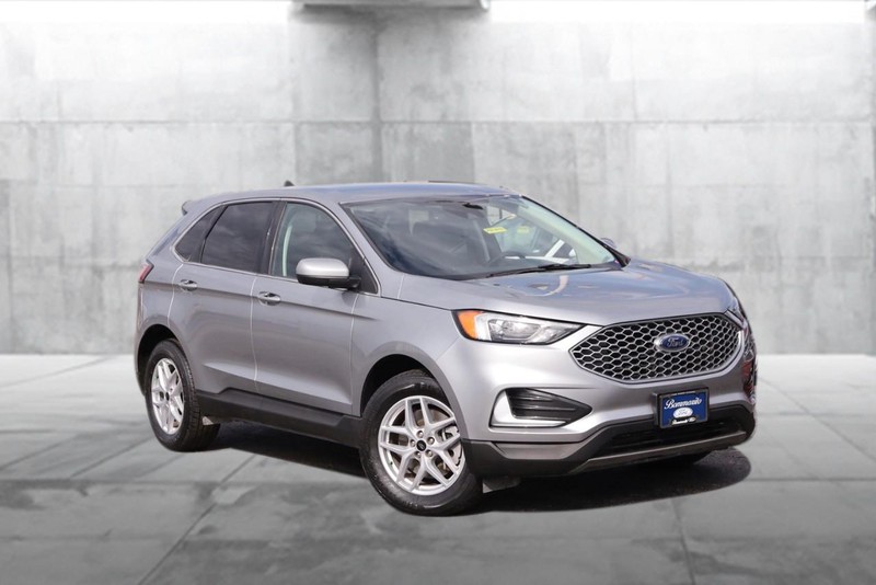 Ford Edge Vehicle Image 02