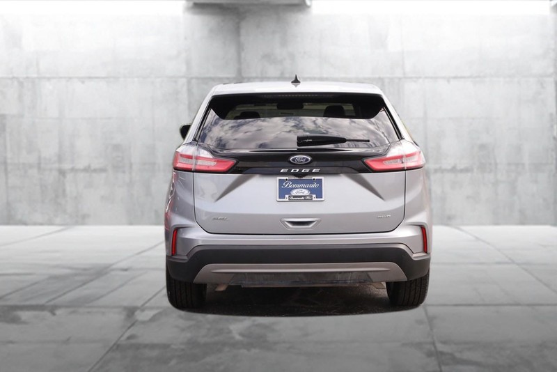 Ford Edge Vehicle Image 06