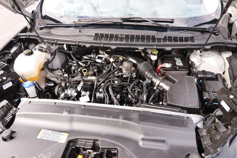 Ford Edge Vehicle Image 25