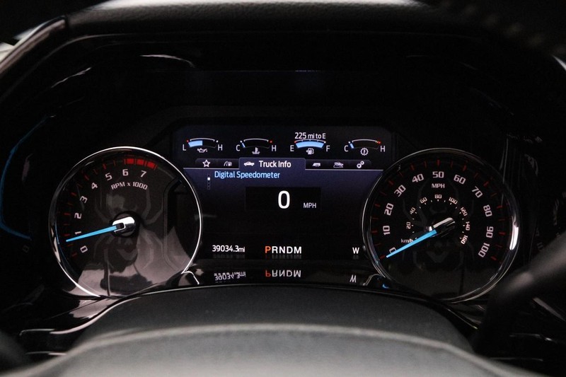 Ford Super Duty F-250 SRW Vehicle Image 14