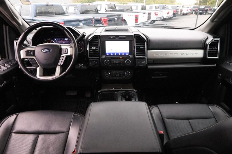 Ford Super Duty F-250 SRW Vehicle Image 20