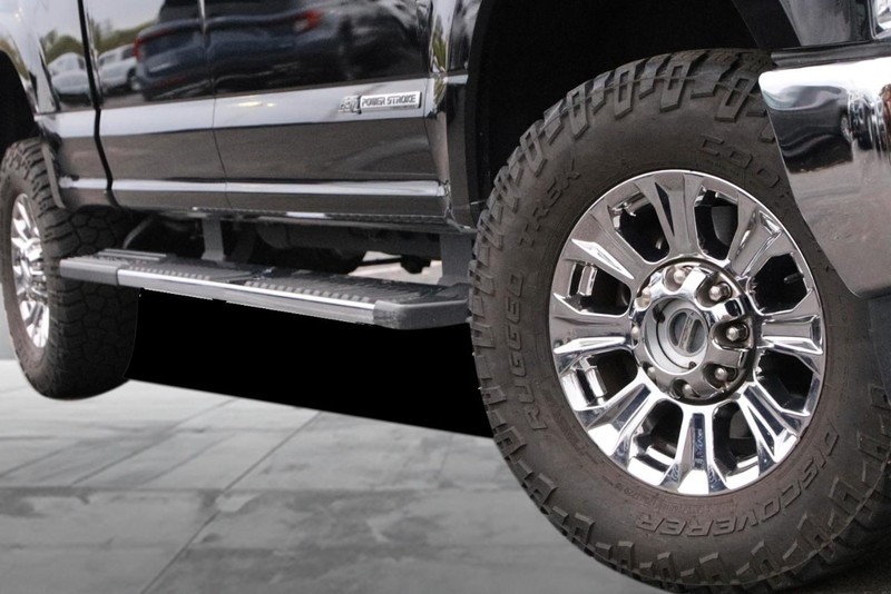 Ford Super Duty F-250 SRW Vehicle Image 03