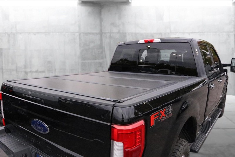 Ford Super Duty F-250 SRW Vehicle Image 07