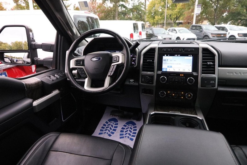 Ford Super Duty F-250 SRW Vehicle Image 22