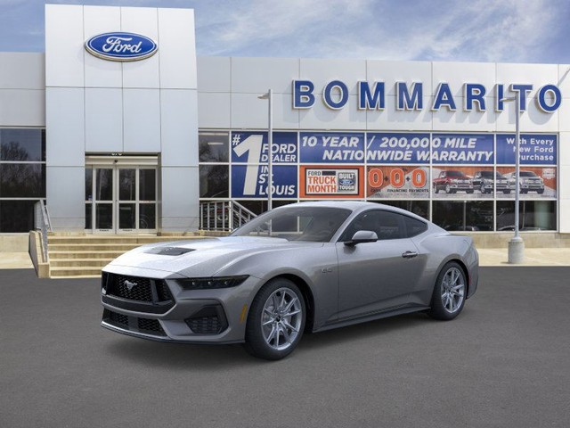 Ford Mustang GT Premium - Hazelwood MO