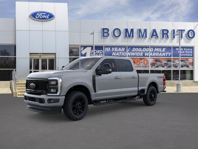 Ford Super Duty F-350 SRW Lariat - Hazelwood MO