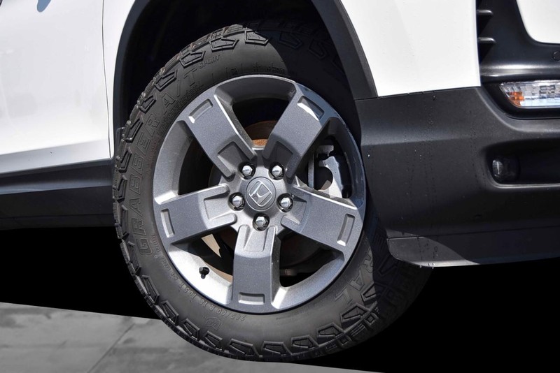 Honda Ridgeline Vehicle Image 03