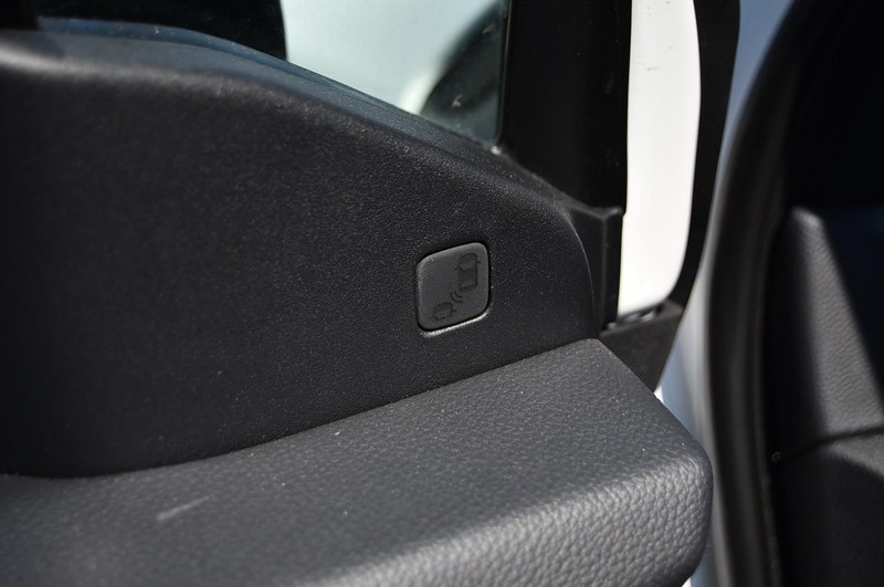 Honda Ridgeline Vehicle Image 12