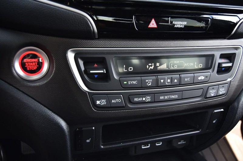 Honda Ridgeline Vehicle Image 17