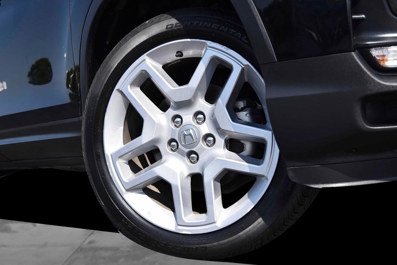 Honda Passport Vehicle Image 03