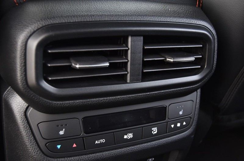 Honda Passport Vehicle Image 28