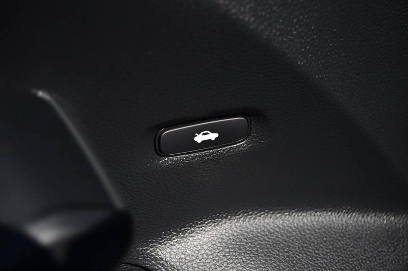 Honda Civic Sedan Hybrid Vehicle Image 09