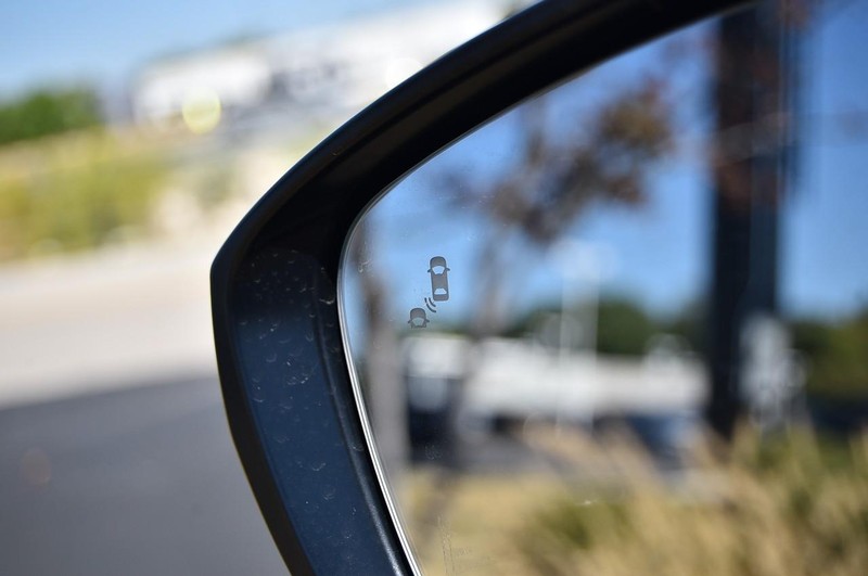 Honda Civic Sedan Hybrid Vehicle Image 10