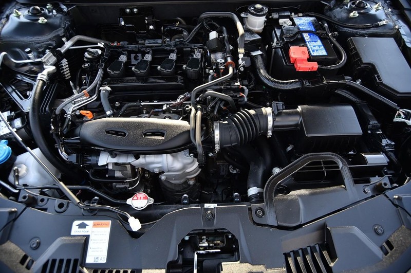 Honda Accord Sedan Vehicle Image 23