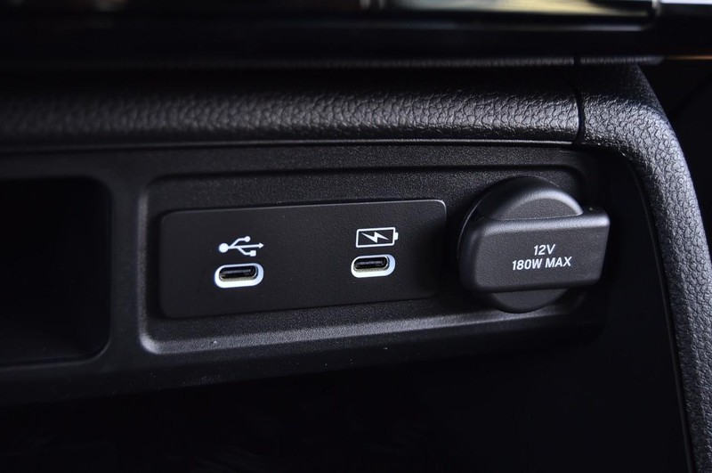 Honda Passport Vehicle Image 18