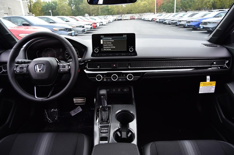 Honda Civic Sedan Vehicle Image 07