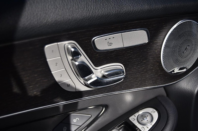 Mercedes-Benz GLC Vehicle Image 10