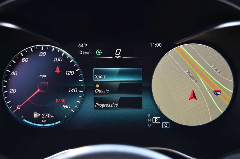 Mercedes-Benz GLC Vehicle Image 13