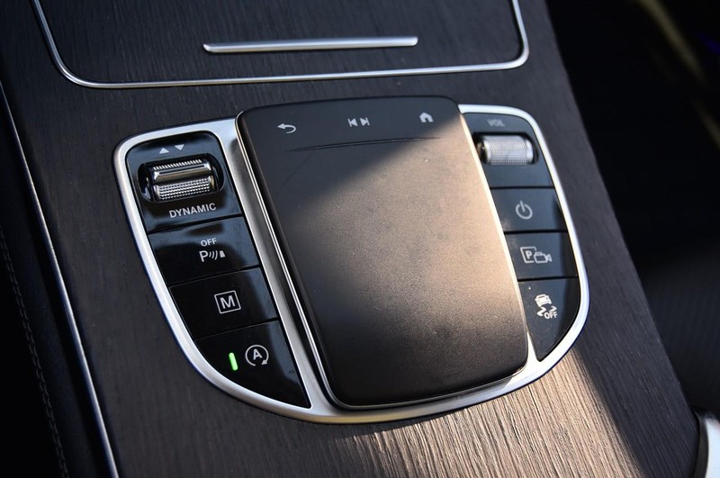 Mercedes-Benz GLC Vehicle Image 21