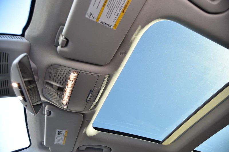 Mercedes-Benz GLC Vehicle Image 27