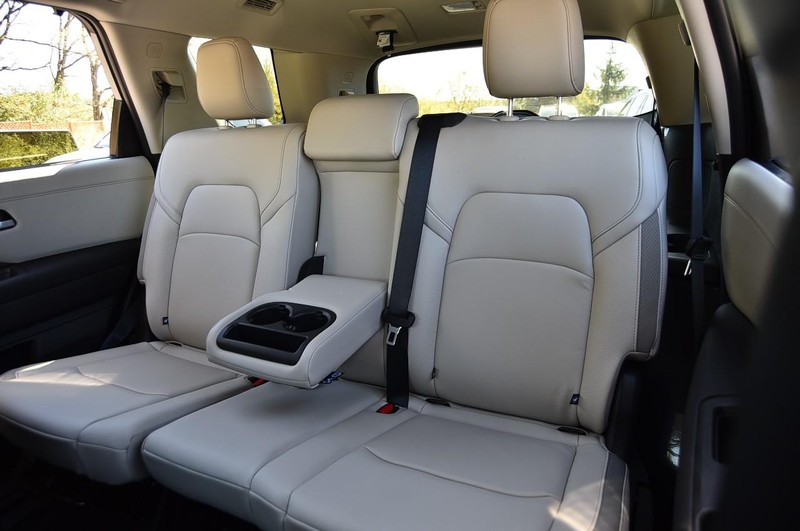 Nissan Pathfinder Vehicle Image 24