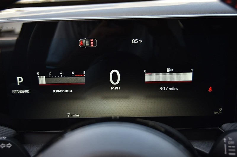 Nissan Kicks Vehicle Image 12