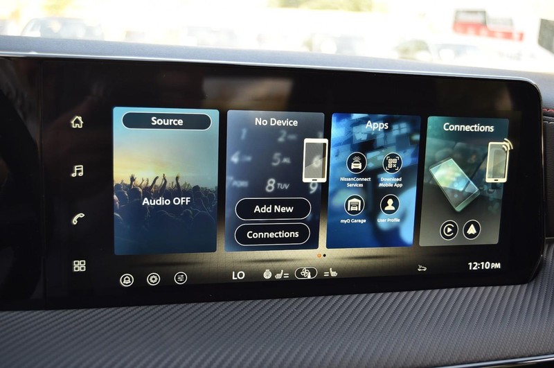 Nissan Kicks Vehicle Image 16