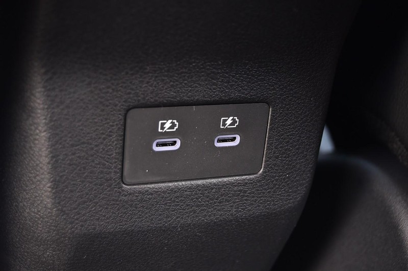 Nissan Kicks Vehicle Image 28