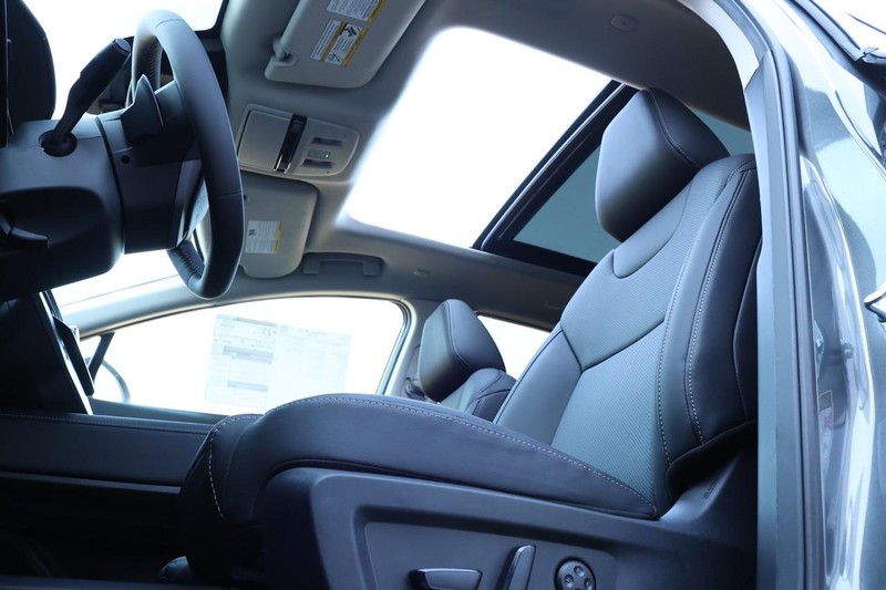 Nissan Murano Vehicle Image 18