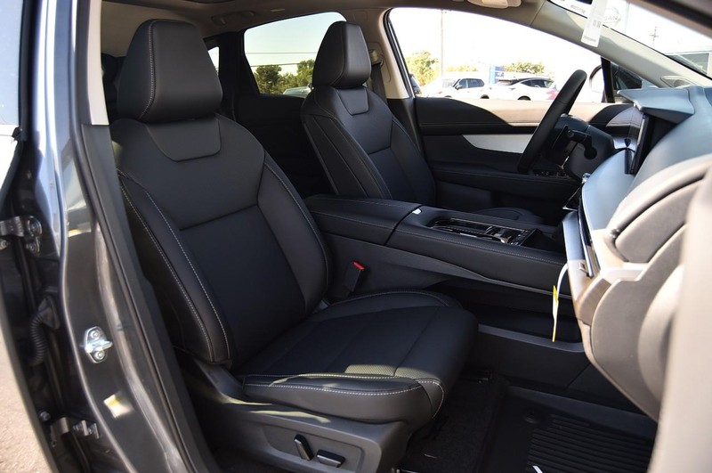 Nissan Murano Vehicle Image 23