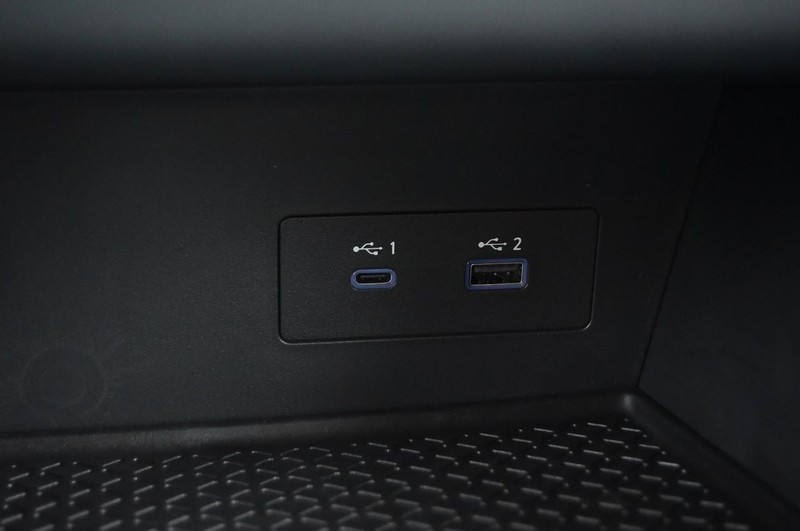 Nissan Pathfinder Vehicle Image 17