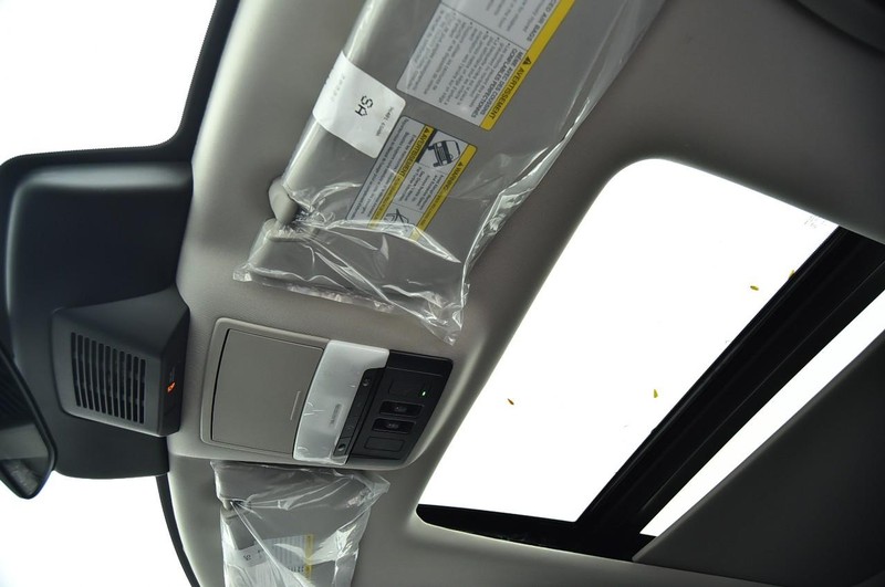 Nissan Pathfinder Vehicle Image 22