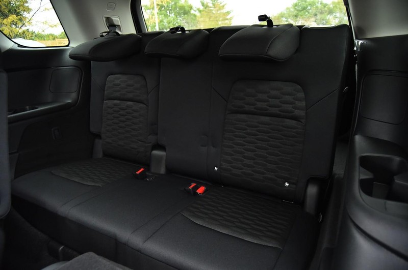 Nissan Pathfinder Vehicle Image 26