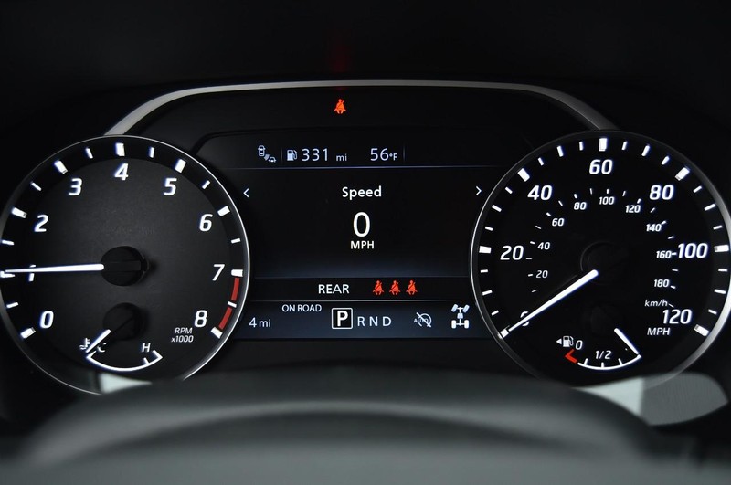 Nissan Frontier Vehicle Image 14