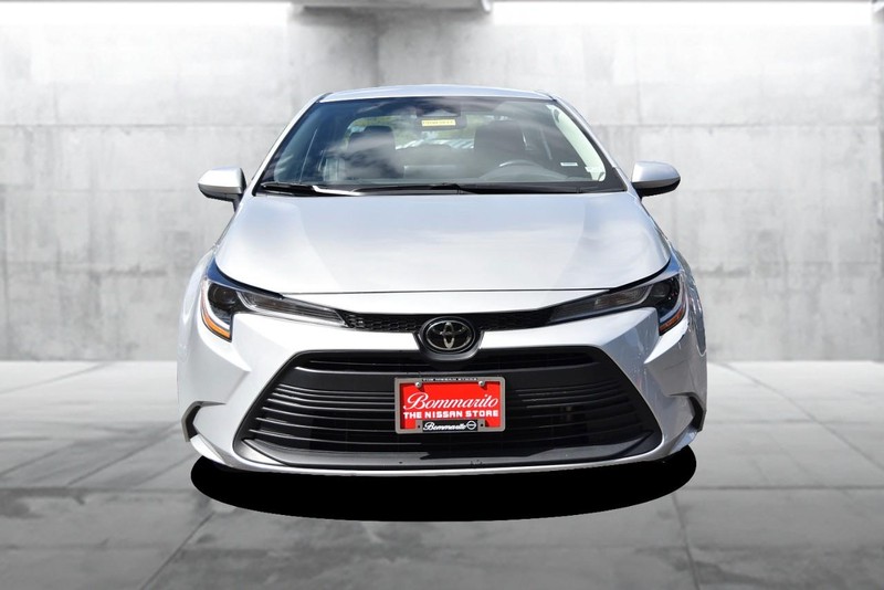 Toyota Corolla Vehicle Image 04