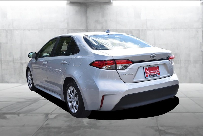 Toyota Corolla Vehicle Image 07