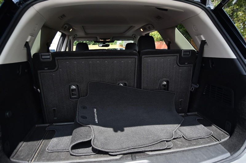 Nissan Pathfinder Vehicle Image 31