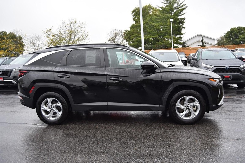 Hyundai Tucson Vehicle Image 05