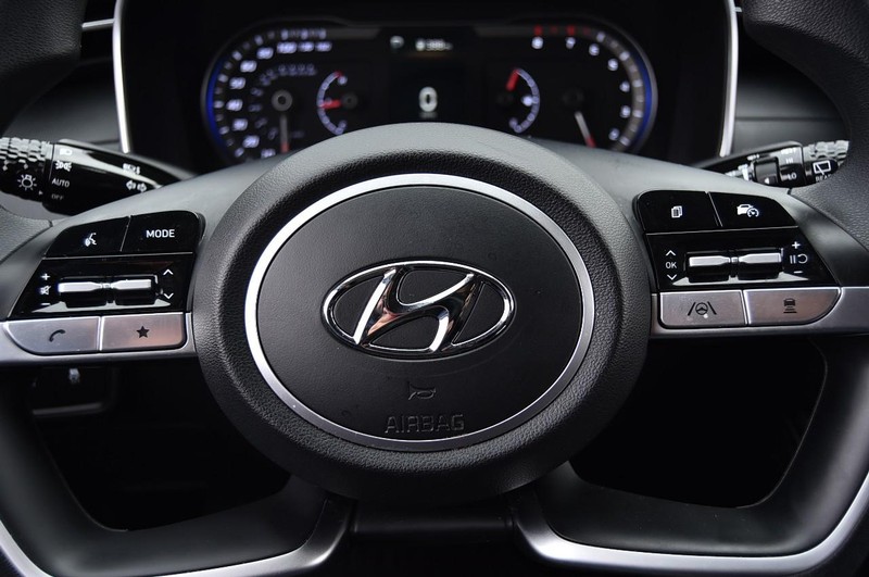 Hyundai Tucson Vehicle Image 20