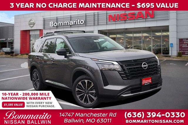 Nissan Pathfinder Platinum - Ballwin MO