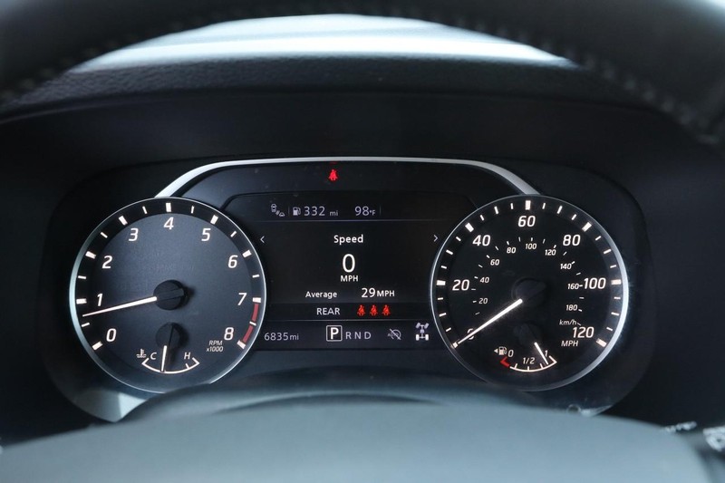 Nissan Frontier Vehicle Image 14