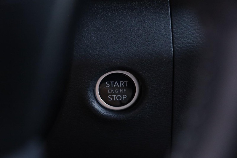 Nissan Frontier Vehicle Image 15