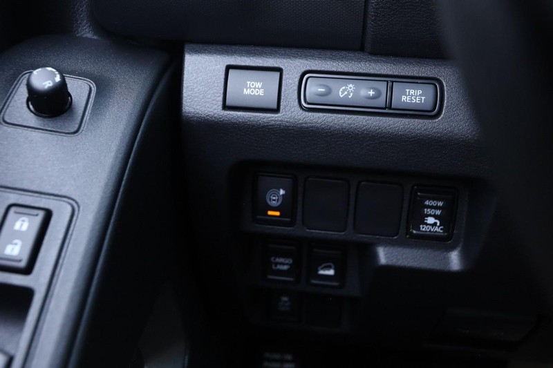 Nissan Frontier Vehicle Image 20