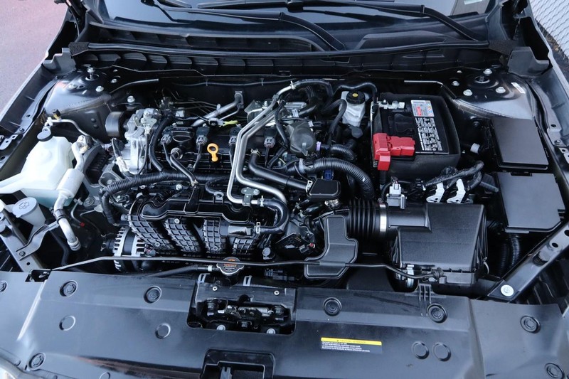 Nissan Altima Vehicle Image 26