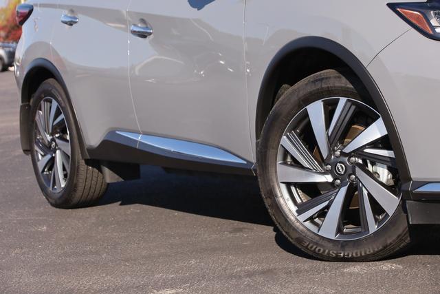 Nissan Murano Vehicle Image 03